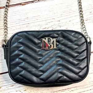 Badgley Mischka Quilted Camera Bag With Back Slip Pocket
